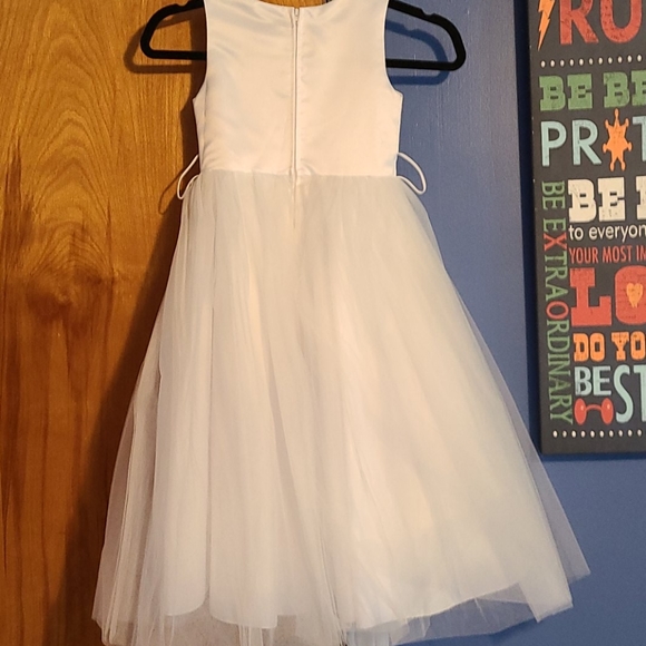 Formal Dress - Picture 3 of 4